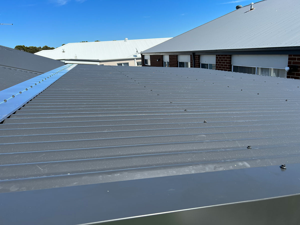 Car port roof installations